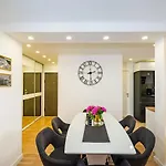 M&F Luxury Apartment